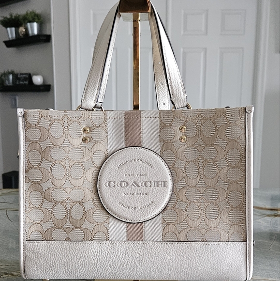 Coach Dempsey Beige and White Signature Tote Bag With Dust Bag - Picture 1 of 16